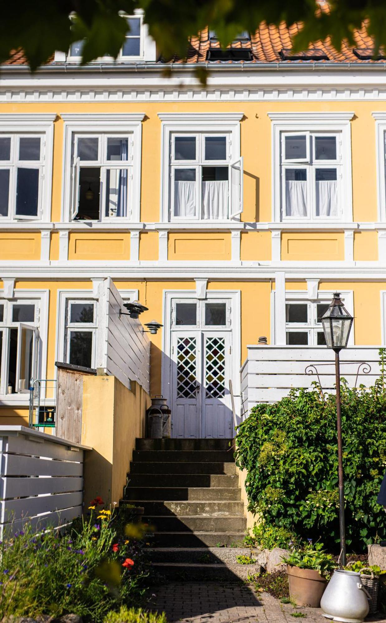 Arnfeldt Hotel Ærøskøbing Extérieur photo